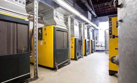 Σταθμός πεπιεσμένου αέρα της Kaeser Kompressoren στην Werner & Merz